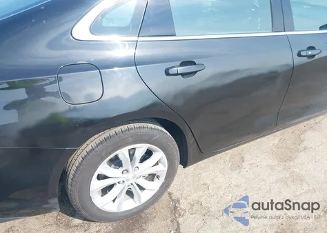 2023 Chevrolet Malibu Lt z USA, uszkodzony, nr VIN 1G1ZD5ST3PF217204